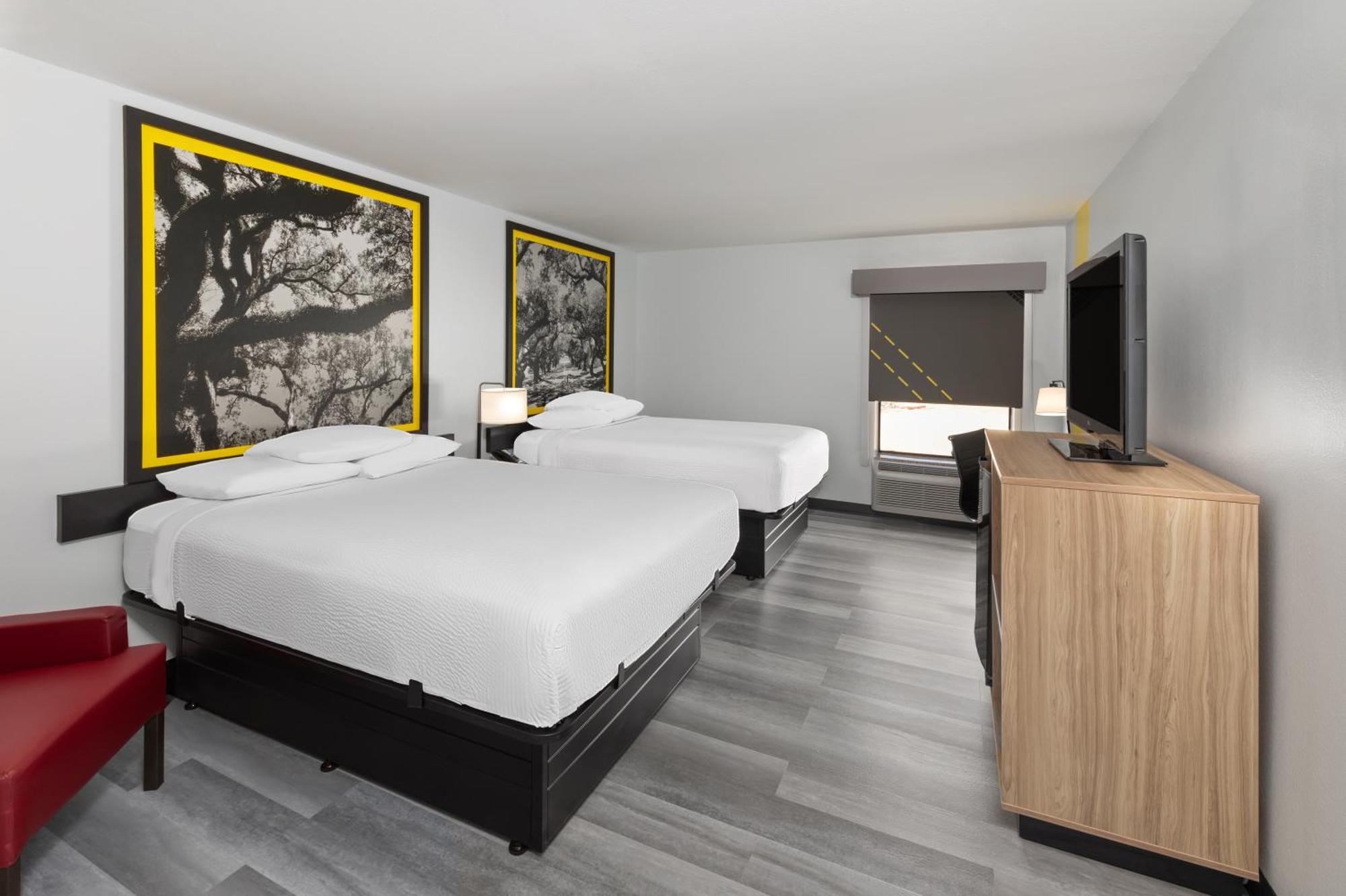 Super 8 By Wyndham Alexandria La Hotel Kültér fotó