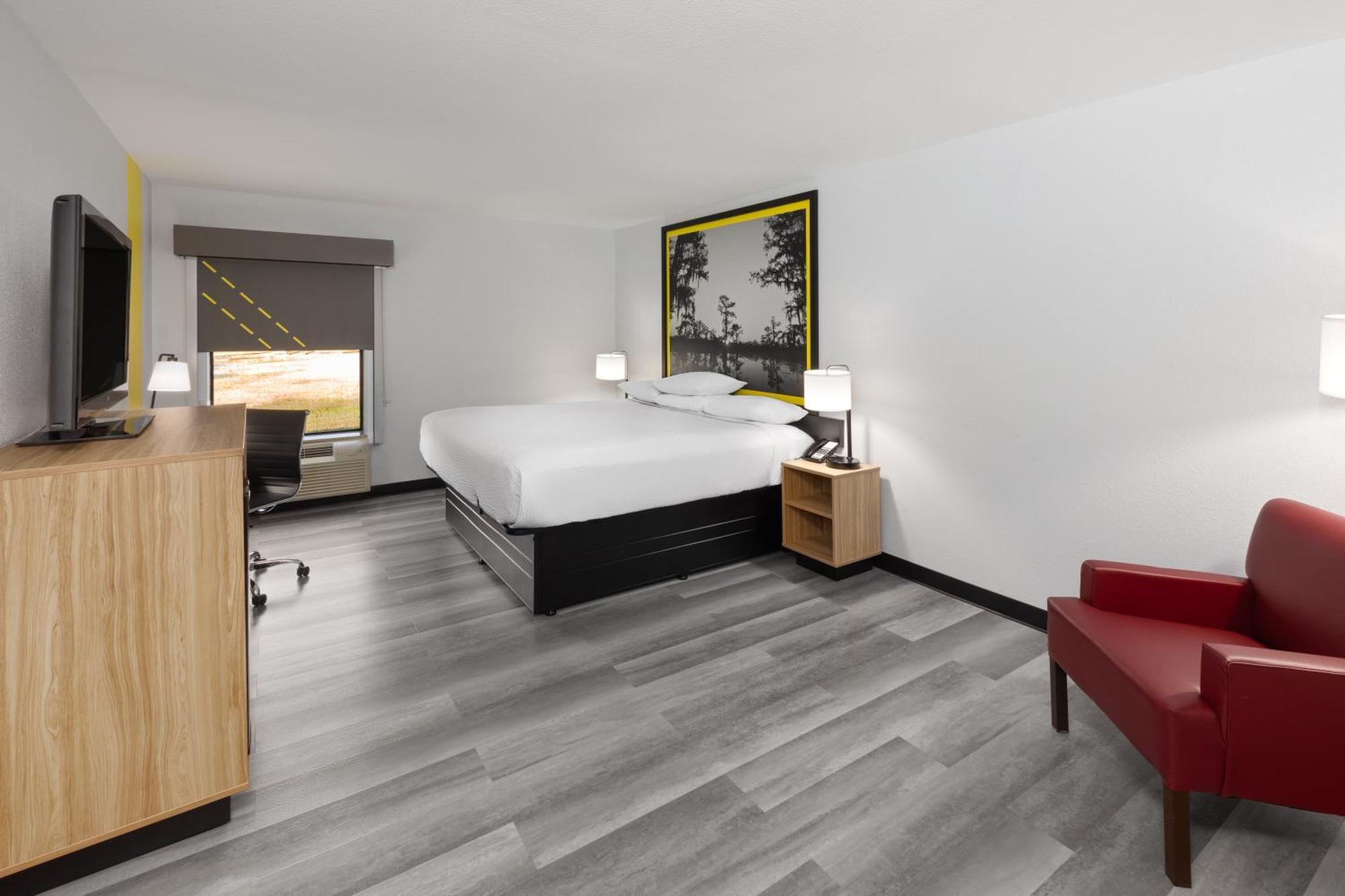 Super 8 By Wyndham Alexandria La Hotel Kültér fotó